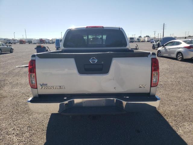1N6AD0ER1JN728055 - 2018 NISSAN FRONTIER S SILVER photo 6