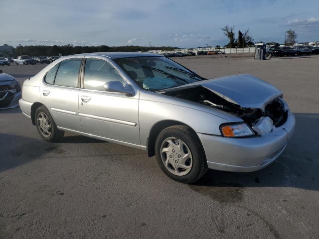 1N4DL01D8XC227932 - 1999 NISSAN ALTIMA XE SILVER photo 4