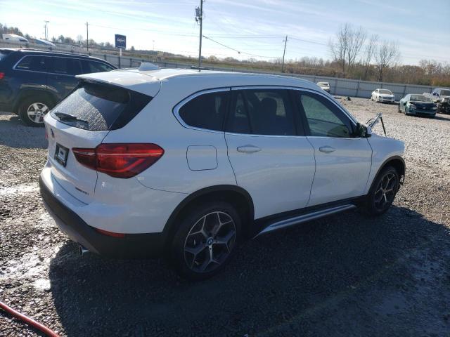 WBXHU7C31J3H42502 - 2018 BMW X1 SDRIVE28I WHITE photo 3