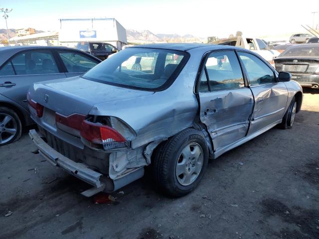 1HGCG16582A062276 - 2002 HONDA ACCORD EX SILVER photo 3