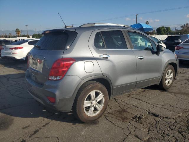 KL7CJLSB8KB930176 - 2019 CHEVROLET TRAX 1LT GRAY photo 3