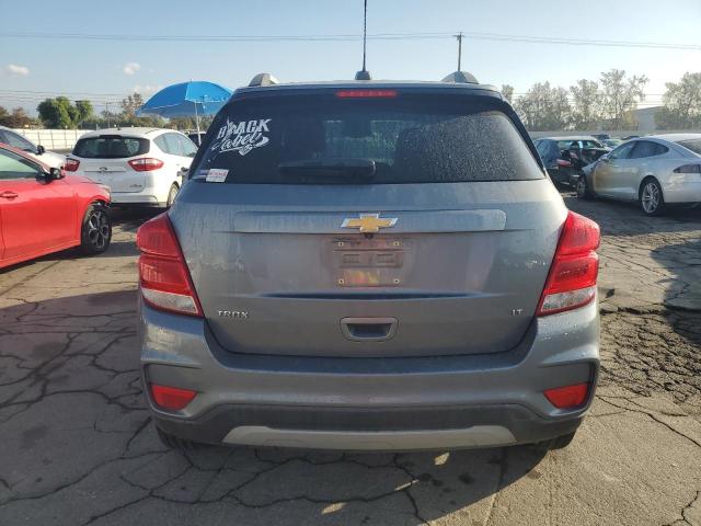 KL7CJLSB8KB930176 - 2019 CHEVROLET TRAX 1LT GRAY photo 6