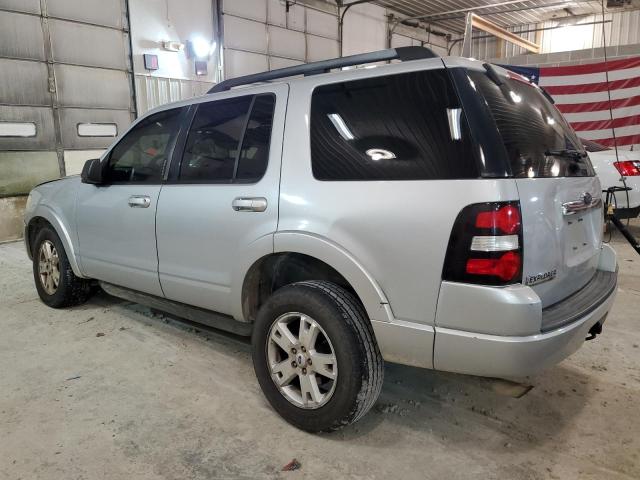 1FMEU73869UA23756 - 2009 FORD EXPLORER XLT SILVER photo 2