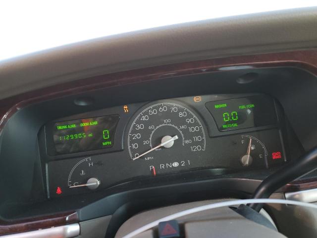 1LNHM81W14Y664576 - 2004 LINCOLN TOWN CAR EXECUTIVE Բեժ լուսանկար 9