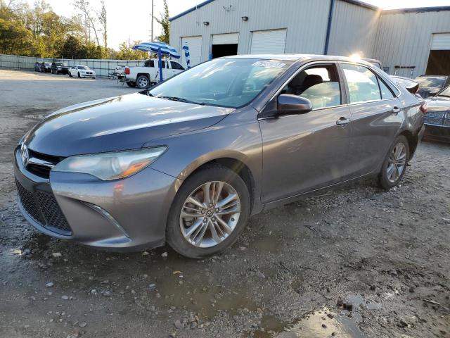 4T1BF1FK8FU965126 - 2015 TOYOTA CAMRY LE GRAY photo 1