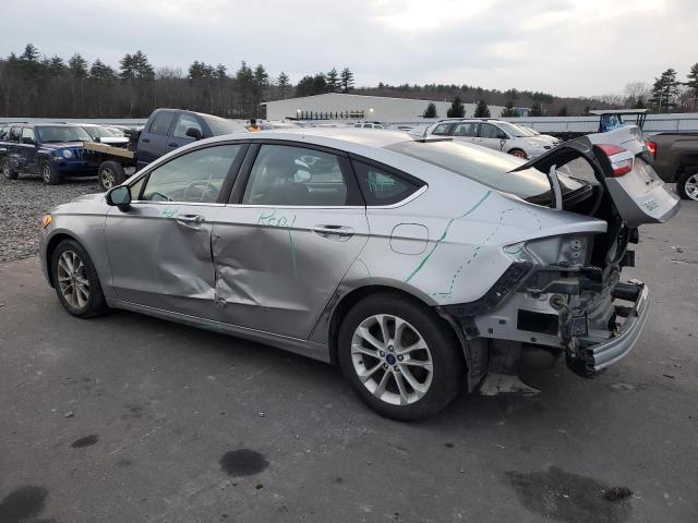 3FA6P0HD5LR232343 - 2020 FORD FUSION SE SILVER photo 2