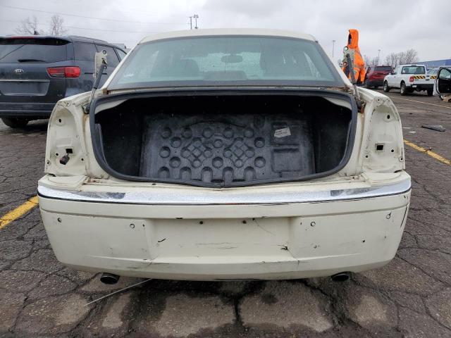 2C3AA63H75H658959 - 2005 CHRYSLER 300C WHITE photo 6