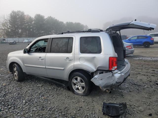 5FNYF4H51BB029035 - 2011 HONDA PILOT EXL SILVER photo 2