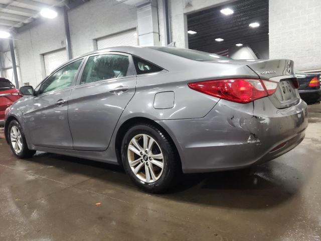 5NPEB4ACXDH810468 - 2013 HYUNDAI SONATA GLS GRAY photo 2