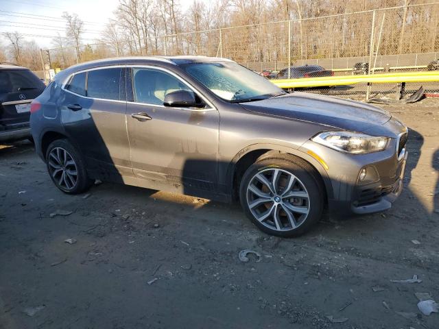 WBXYJ1C04L5P01667 - 2020 BMW X2 XDRIVE28I GRAY photo 4