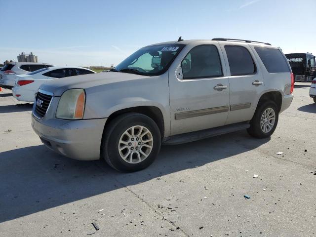 2009 GMC YUKON SLE, 