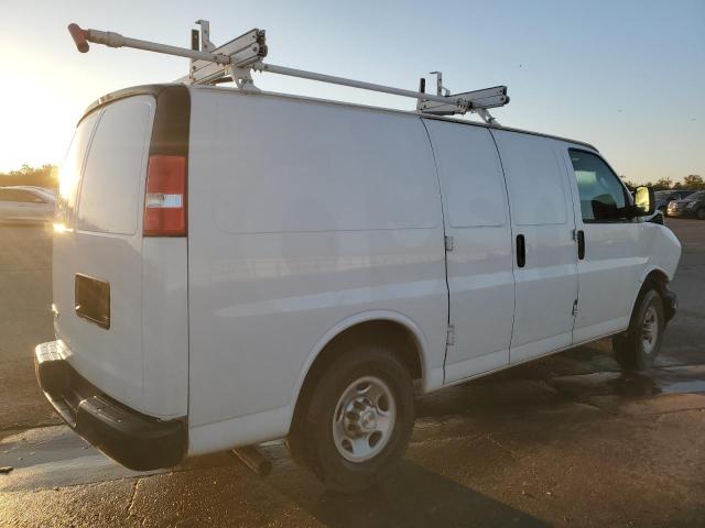 1GCWGAFP4L1275370 - 2020 CHEVROLET EXPRESS G2 WHITE photo 3