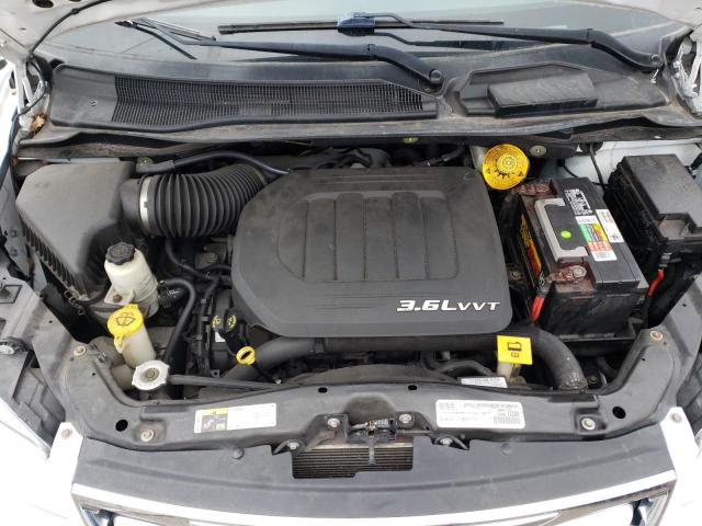 2C4RC1CG3FR727743 - 2015 CHRYSLER TOWN & COU TOURING L WHITE photo 12