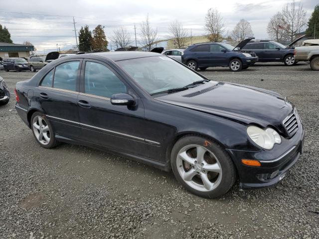 WDBRF52H16A859752 - 2006 MERCEDES-BENZ C 230 BLACK photo 4