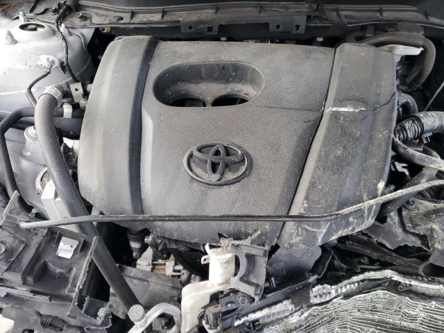 3MYDLBYV8KY526102 - 2019 TOYOTA YARIS L SILVER photo 11