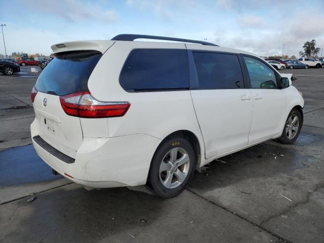 5TDKK3DC8GS738287 - 2016 TOYOTA SIENNA LE WHITE photo 3