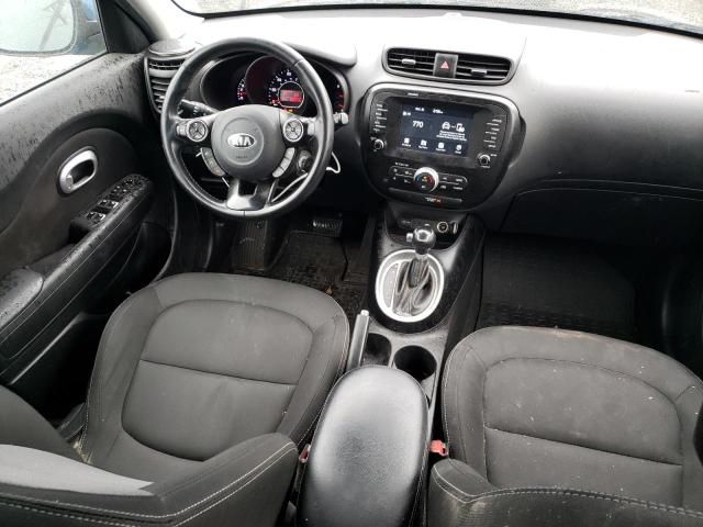 KNDJP3A5XJ7587991 - 2018 KIA SOUL + BLUE photo 8