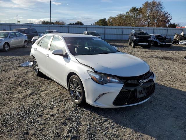 4T1BF1FK9GU249255 - 2016 TOYOTA CAMRY LE WHITE photo 4