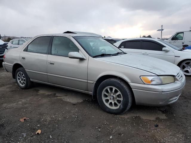 4T1BG22K7VU116600 - 1997 TOYOTA CAMRY CE SILVER photo 4