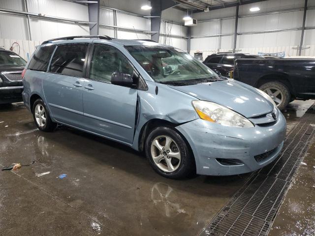 5TDZK23CX7S051466 - 2007 TOYOTA SIENNA CE BLUE photo 4