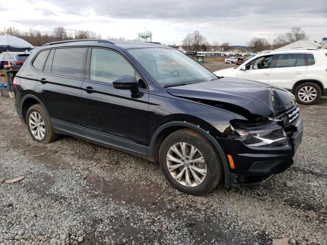 3VV0B7AX9KM005150 - 2019 VOLKSWAGEN TIGUAN S BLACK photo 4