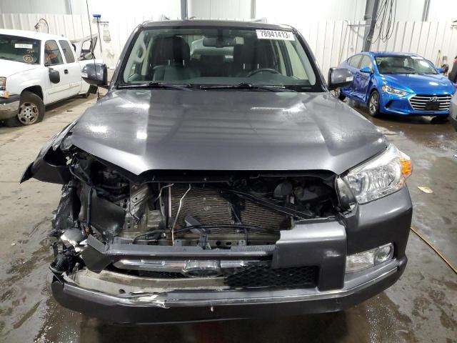 JTEBU5JR5D5147460 - 2013 TOYOTA 4RUNNER SR5 GRAY photo 5