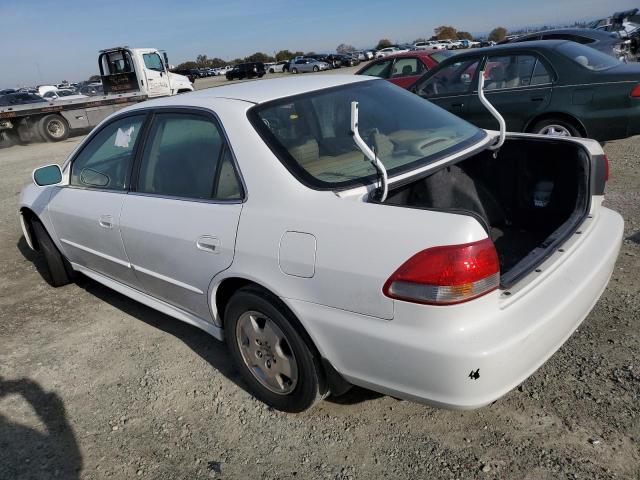 1HGCG16512A061129 - 2002 HONDA ACCORD EX WHITE photo 2