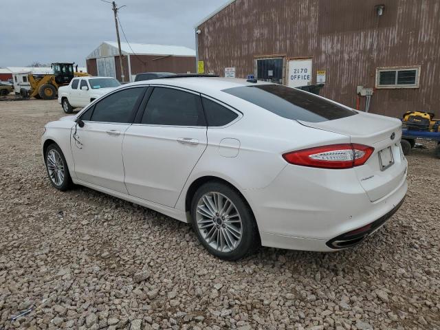 3FA6P0T94GR355592 - 2016 FORD FUSION SE WHITE photo 2