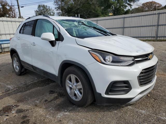 3GNCJLSB3HL268878 - 2017 CHEVROLET TRAX 1LT WHITE photo 4