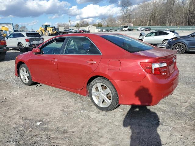 4T1BF1FKXDU684605 - 2013 TOYOTA CAMRY L RED photo 2