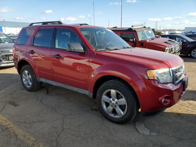 1FMCU9DG6AKA80998 - 2010 FORD ESCAPE XLT RED photo 4