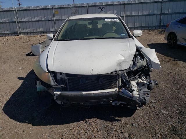 1HGCP26479A194761 - 2009 HONDA ACCORD LXP WHITE photo 5