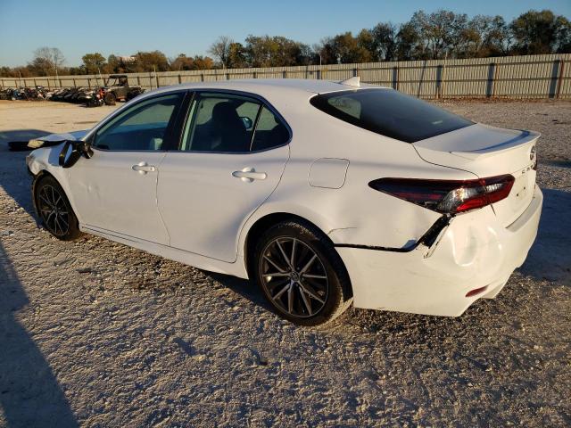 4T1G11AKXMU438262 - 2021 TOYOTA CAMRY SE WHITE photo 2