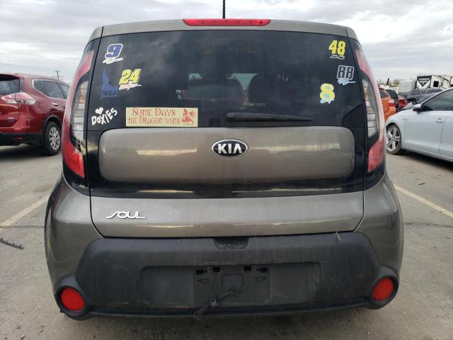 KNDJN2A22G7263769 - 2016 KIA SOUL GRAY photo 6