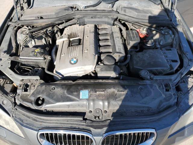 WBANF73507CU21856 - 2007 BMW 530 XI GRAY photo 11