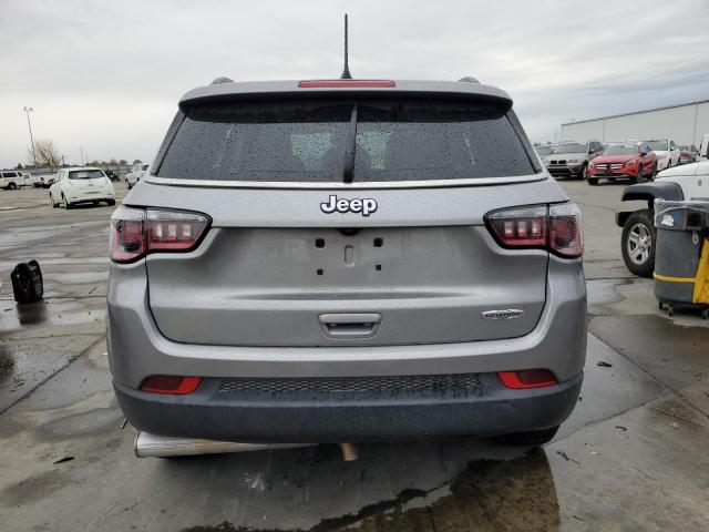 3C4NJCBB9LT141241 - 2020 JEEP COMPASS LATITUDE GRAY photo 6