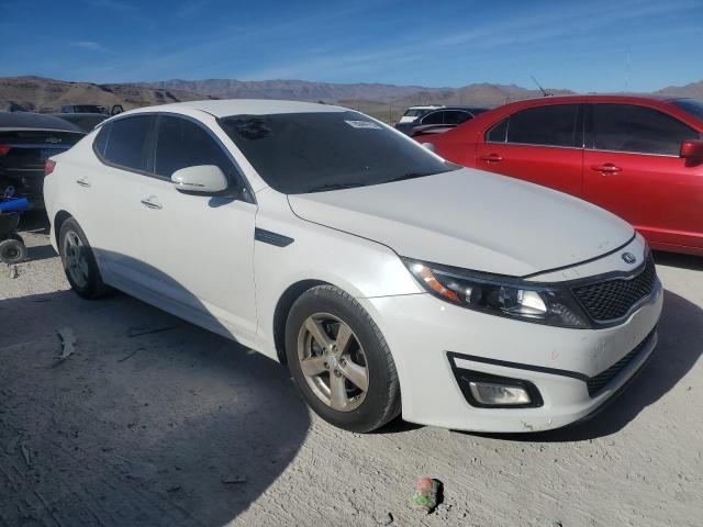 KNAGM4A73F5629864 - 2015 KIA OPTIMA LX WHITE photo 4