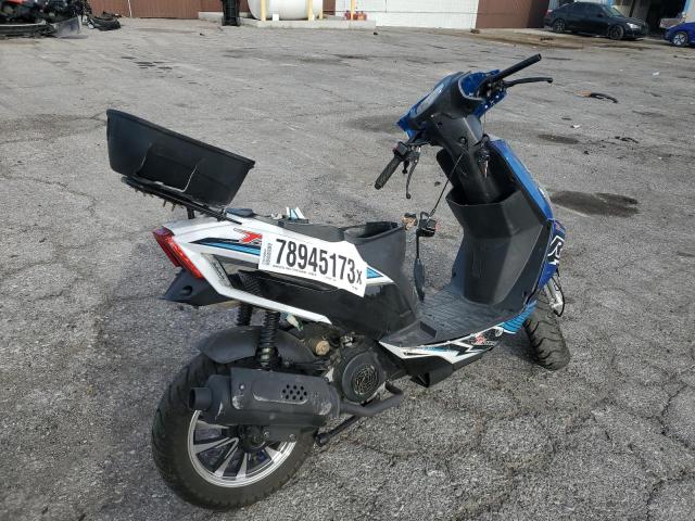 L9NTCBAG1N1300340 - 2022 TAOT SCOOTER BLUE photo 4