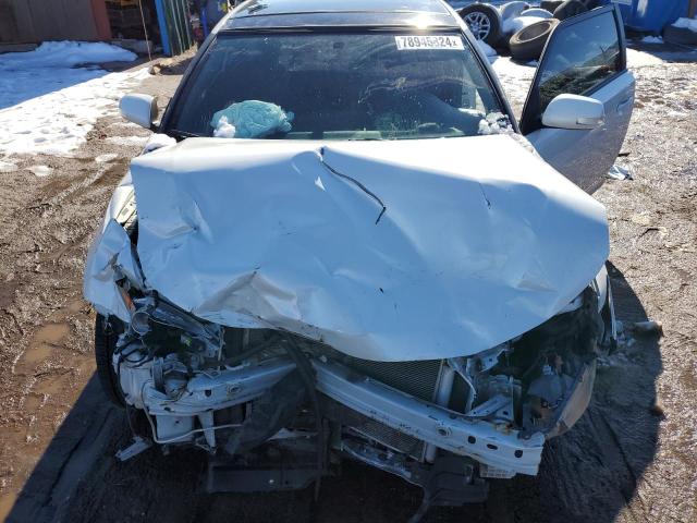 JTKJF5C78FJ001272 - 2015 TOYOTA SCION TC თეთრი ფოტო 11