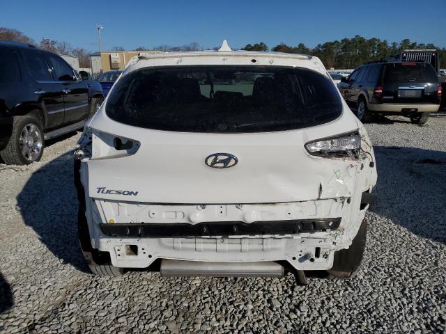 KM8J23A45KU048909 - 2019 HYUNDAI TUCSON SE WHITE photo 6