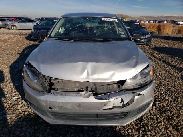 3VW2K7AJ7EM353422 - 2014 VOLKSWAGEN JETTA BASE SILVER photo 5