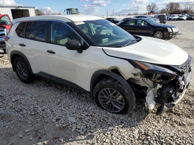 5N1BT3AB8NC686243 - 2022 NISSAN ROGUE S WHITE photo 4