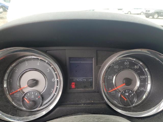 2A4RR8DG7BR616056 - 2011 CHRYSLER TOWN & COU TOURING L SILVER photo 9