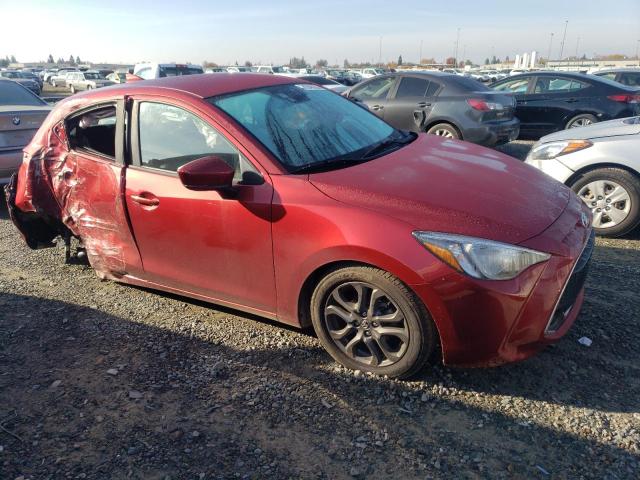 3MYDLBJV7LY705145 - 2020 TOYOTA YARIS LE RED photo 4