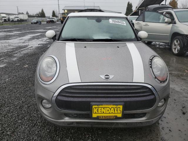 WMWXU1C3XH2F77763 - 2017 MINI COOPER GRAY photo 5