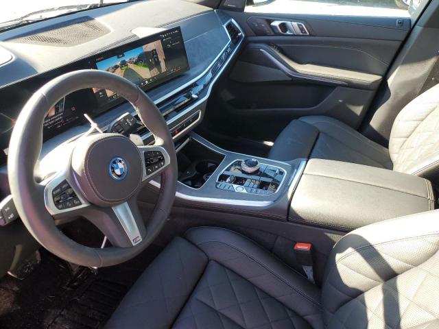 5UX43EU06R9T72465 - 2024 BMW X5 XDRIVE50E Qara foto 8