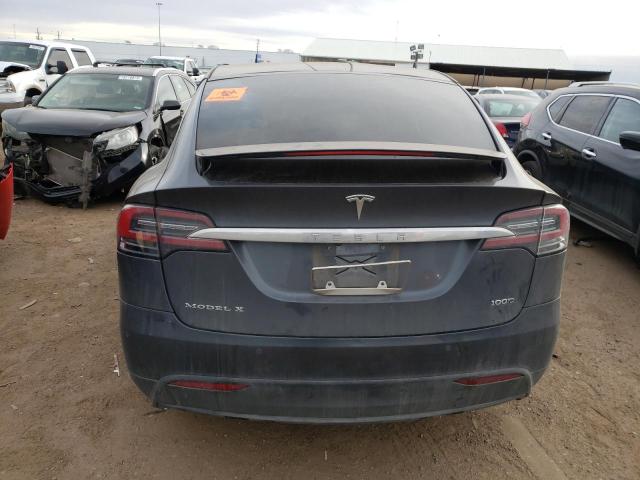 5YJXCAE24JF087703 - 2018 TESLA MODEL X GRAY photo 6