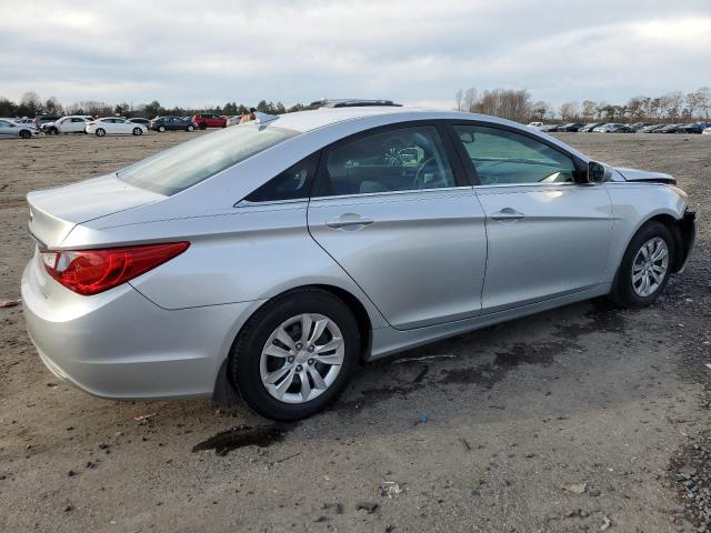 5NPEB4AC2DH549269 - 2013 HYUNDAI SONATA GLS SILVER photo 3