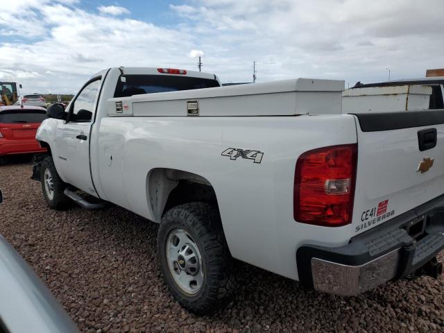 1GC0KVCG0BZ381637 - 2011 CHEVROLET SILVERADO K2500 HEAVY DUTY WHITE photo 2