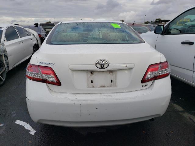 4T4BF3EK1BR162901 - 2011 TOYOTA CAMRY BASE WHITE photo 6